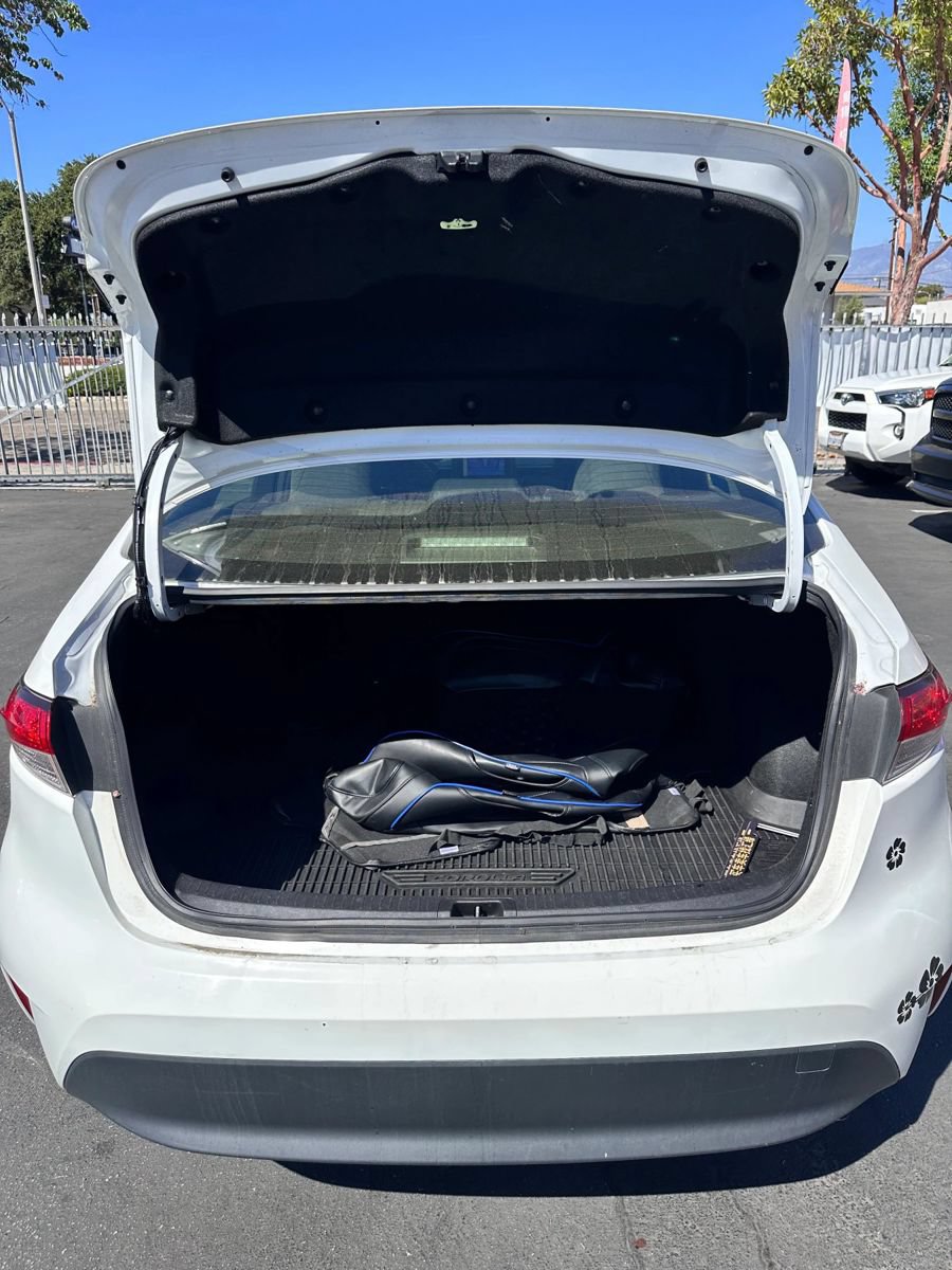 Used 2023 Toyota Corolla LE FWD image 15