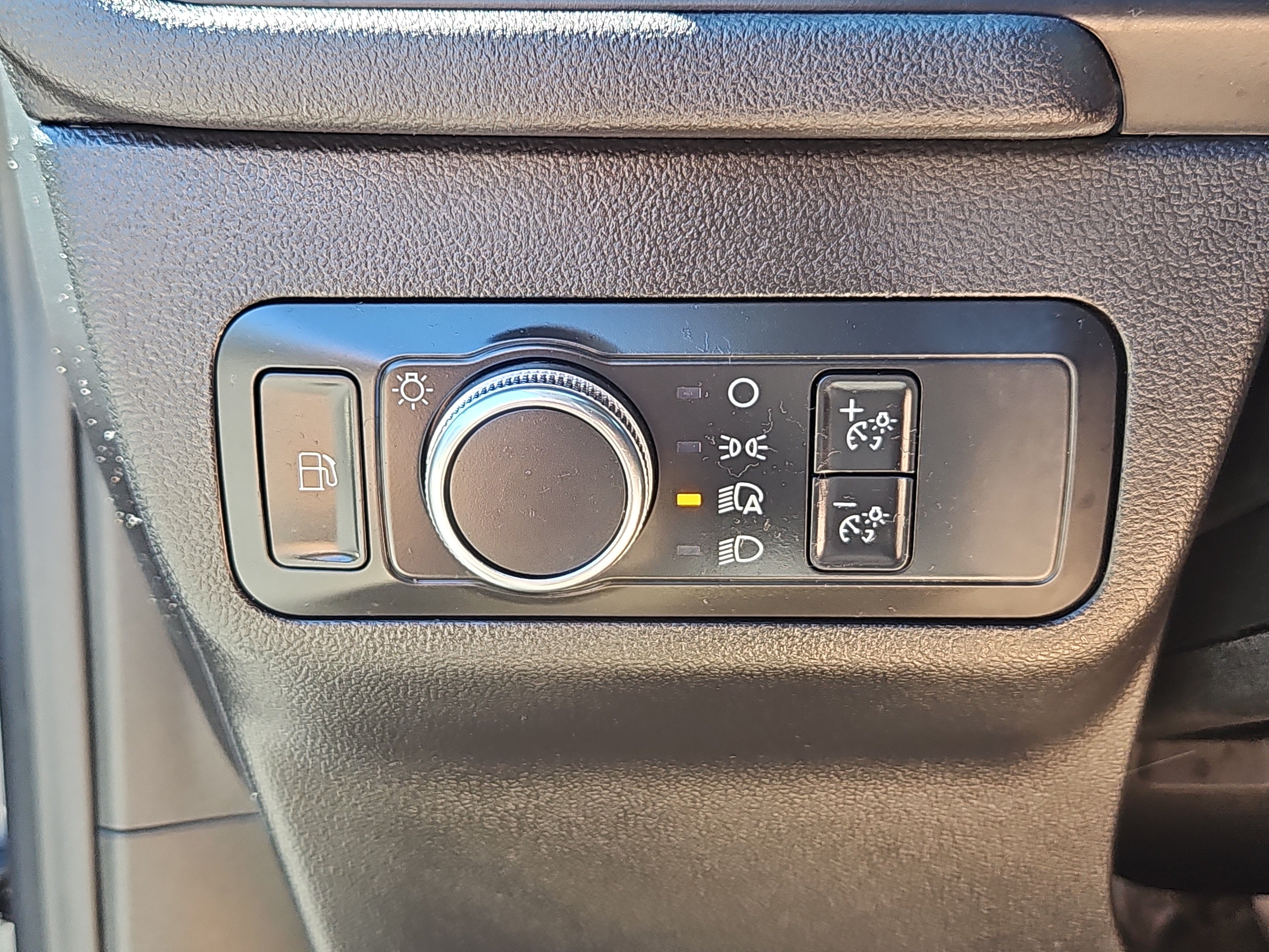 Used 2022 Ford Escape SE AWD/4WD image 10