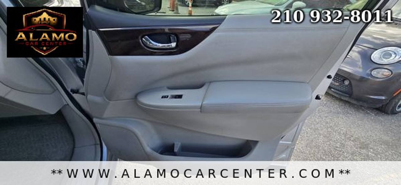 Used 2016 Nissan Quest SL FWD image 18