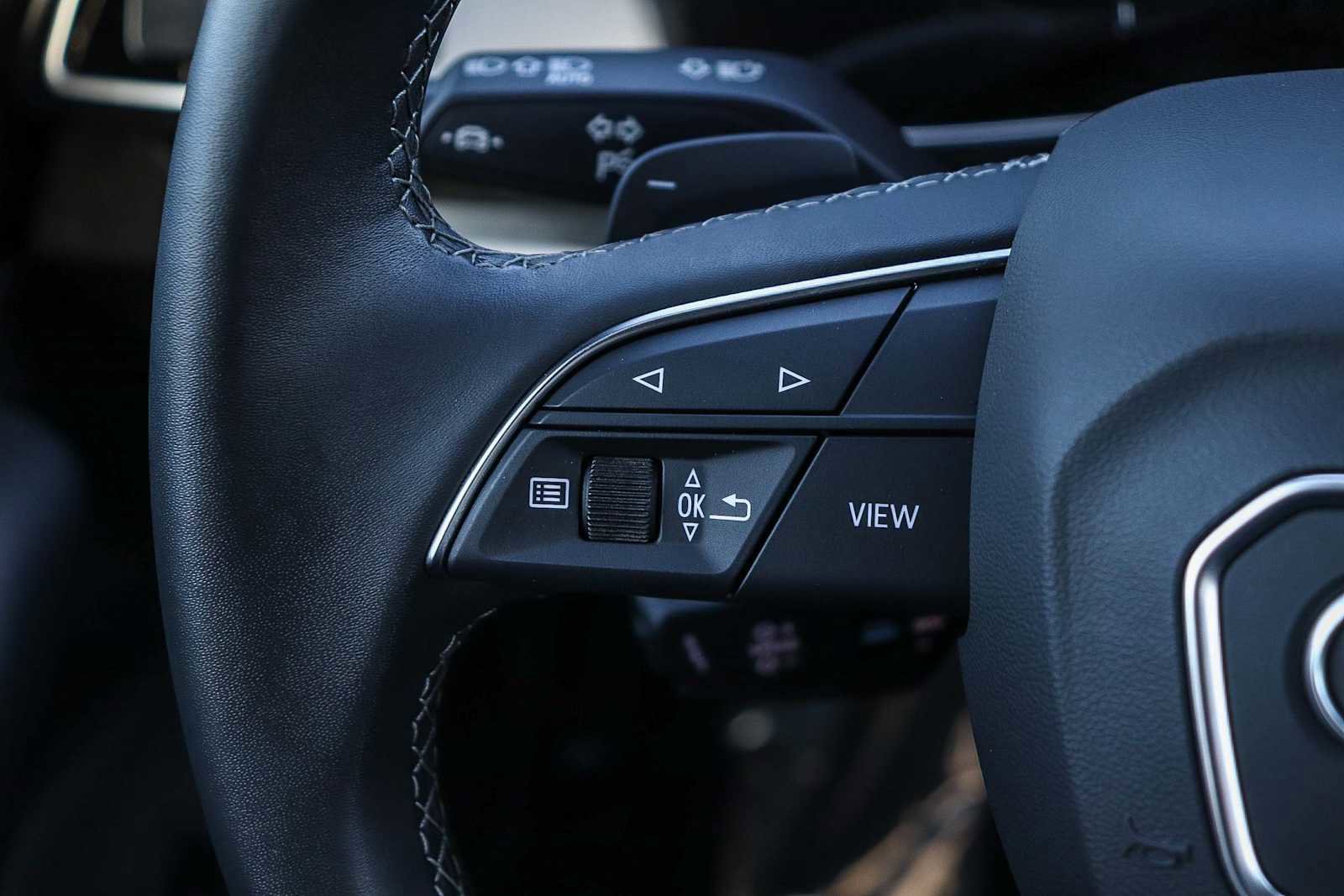 Used 2025 Audi Q7 2.0T Premium w/ Convenience Plus Package image 20