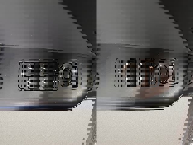 Used 2025 Kia K4 LXS image 11