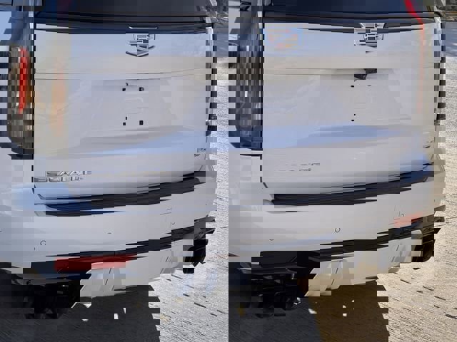 Used 2023 Cadillac Escalade V w/ LPO, Floor Liner Package image 7