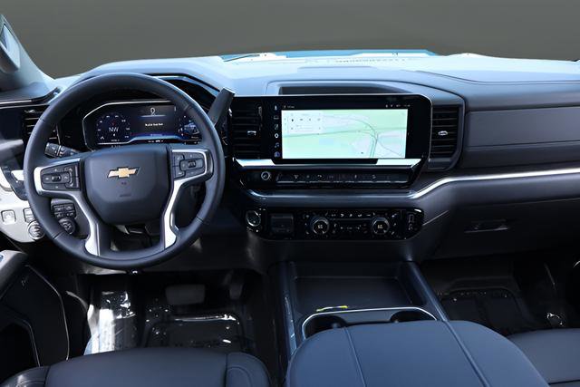 Used 2025 Chevrolet Silverado 3500 LTZ w/ LTZ Premium Package AWD/4WD image 21