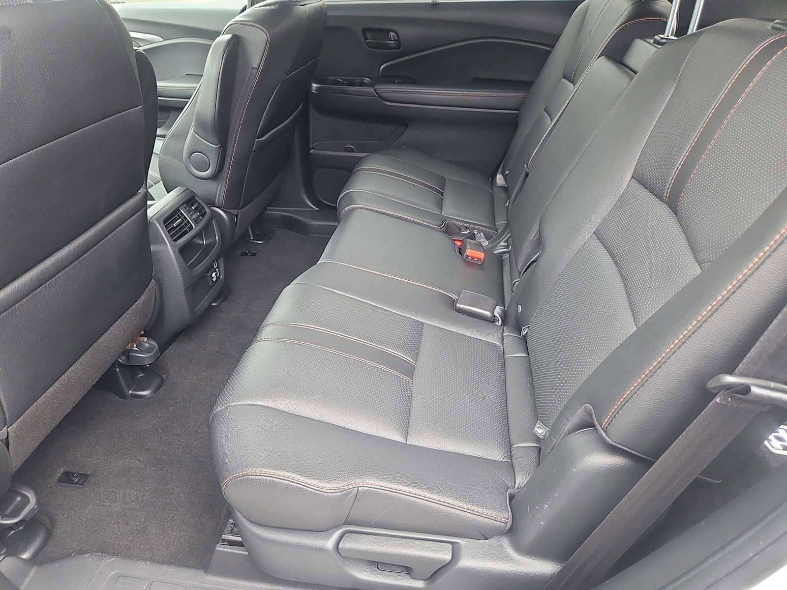 Used 2022 Honda Passport TrailSport image 32