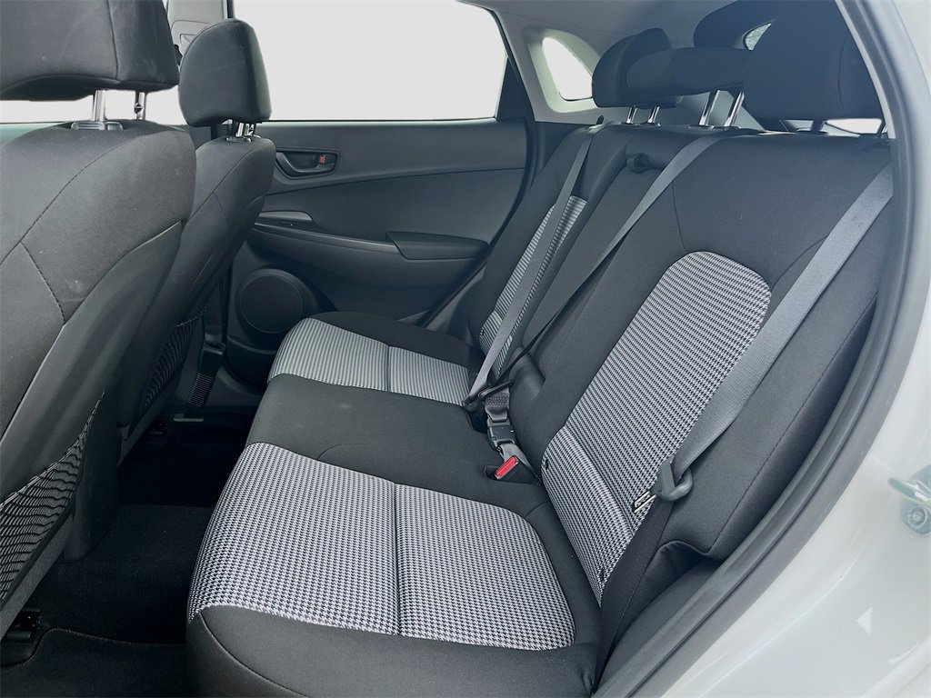 Used 2021 Hyundai Kona SEL Plus w/ Cargo Package image 24