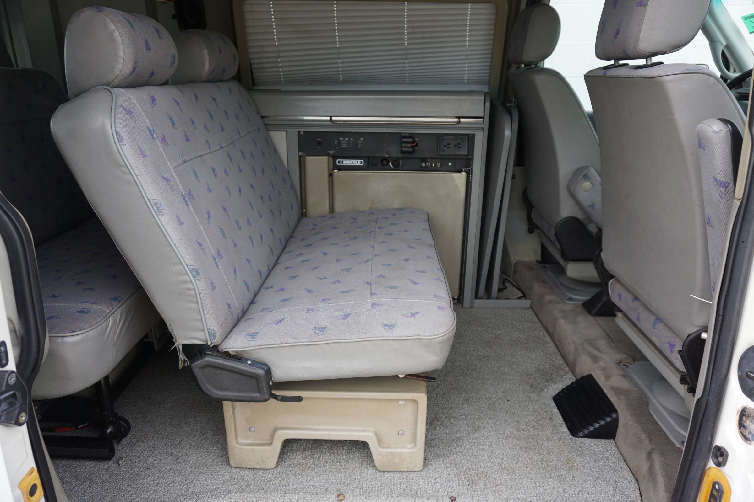 Used 1997 Volkswagen Eurovan Camper FWD image 17