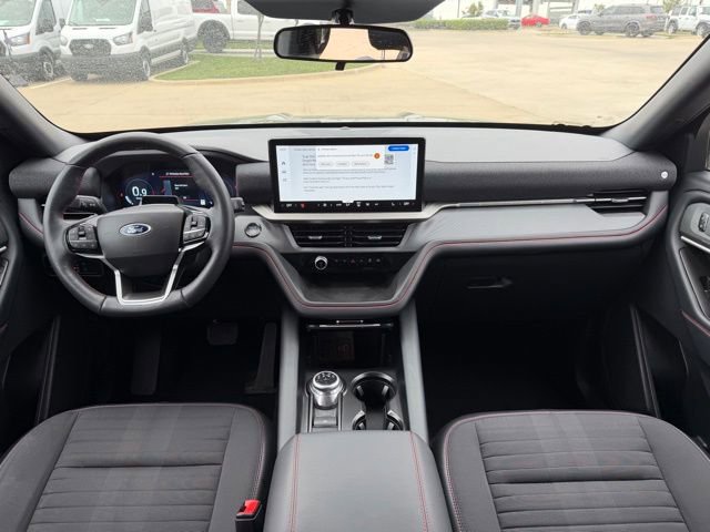 Certified 2025 Ford Explorer ST-Line AWD/4WD image 25