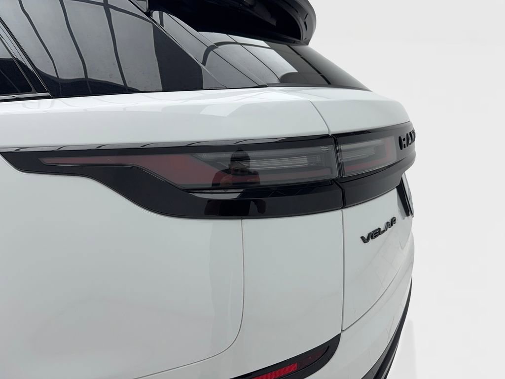 Used 2025 Land Rover Range Rover Velar Dynamic SE AWD/4WD image 9