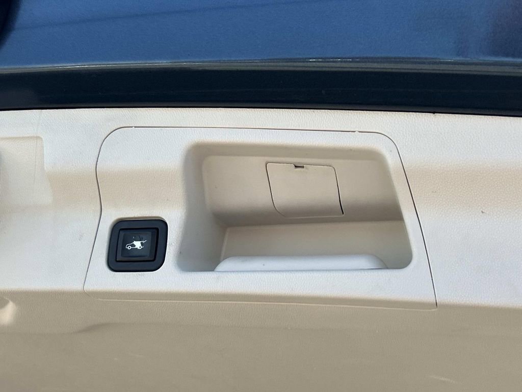 Used 2020 GMC Acadia Denali w/ LPO, Floor Liner Package image 14