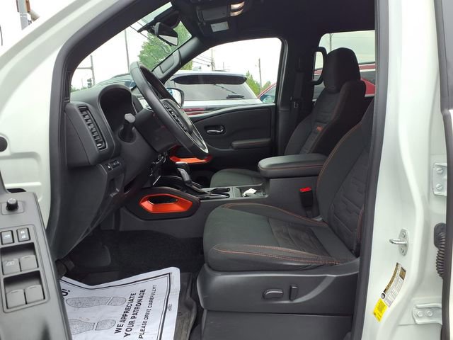 Used 2024 Nissan Frontier PRO-4X w/ Technology Package AWD/4WD image 17