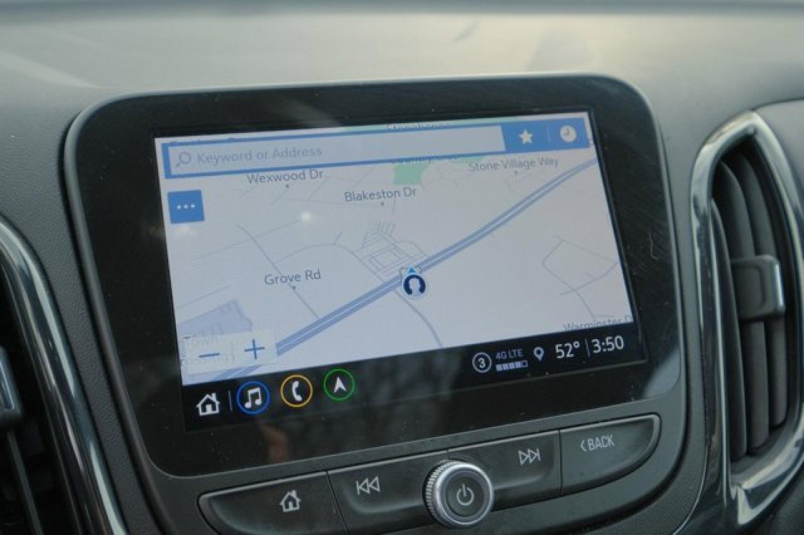 Used 2022 Chevrolet Equinox RS w/ Infotainment Package image 20