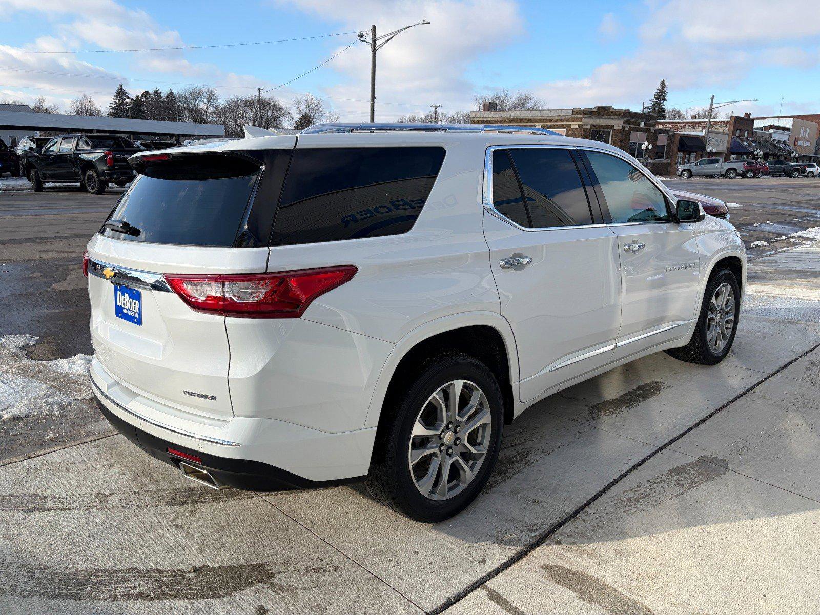 Used 2021 Chevrolet Traverse Premier image 5