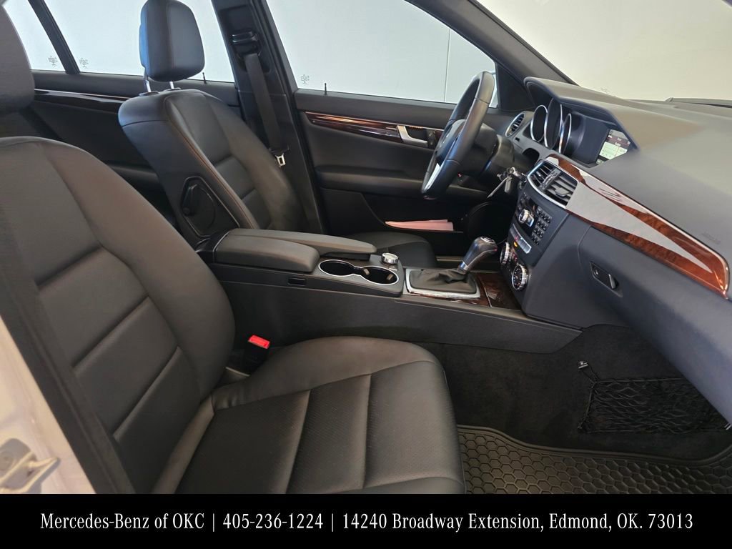 Used 2014 Mercedes-Benz C 300 4MATIC Sedan image 13