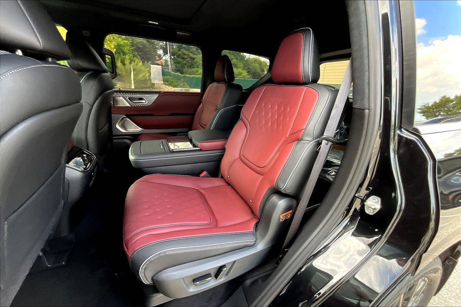 New 2026 INFINITI QX80 Autograph image 15