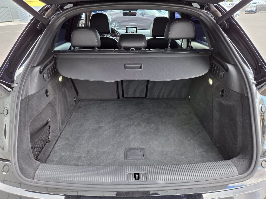 Used 2018 Audi Q3 2.0T Premium w/ Convenience Package FWD image 19