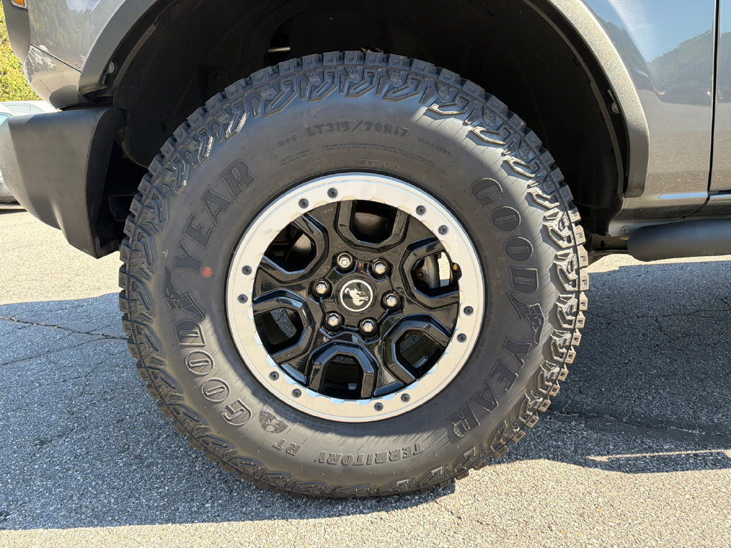 Used 2021 Ford Bronco 4-Door w/ Sasquatch Package AWD/4WD image 11