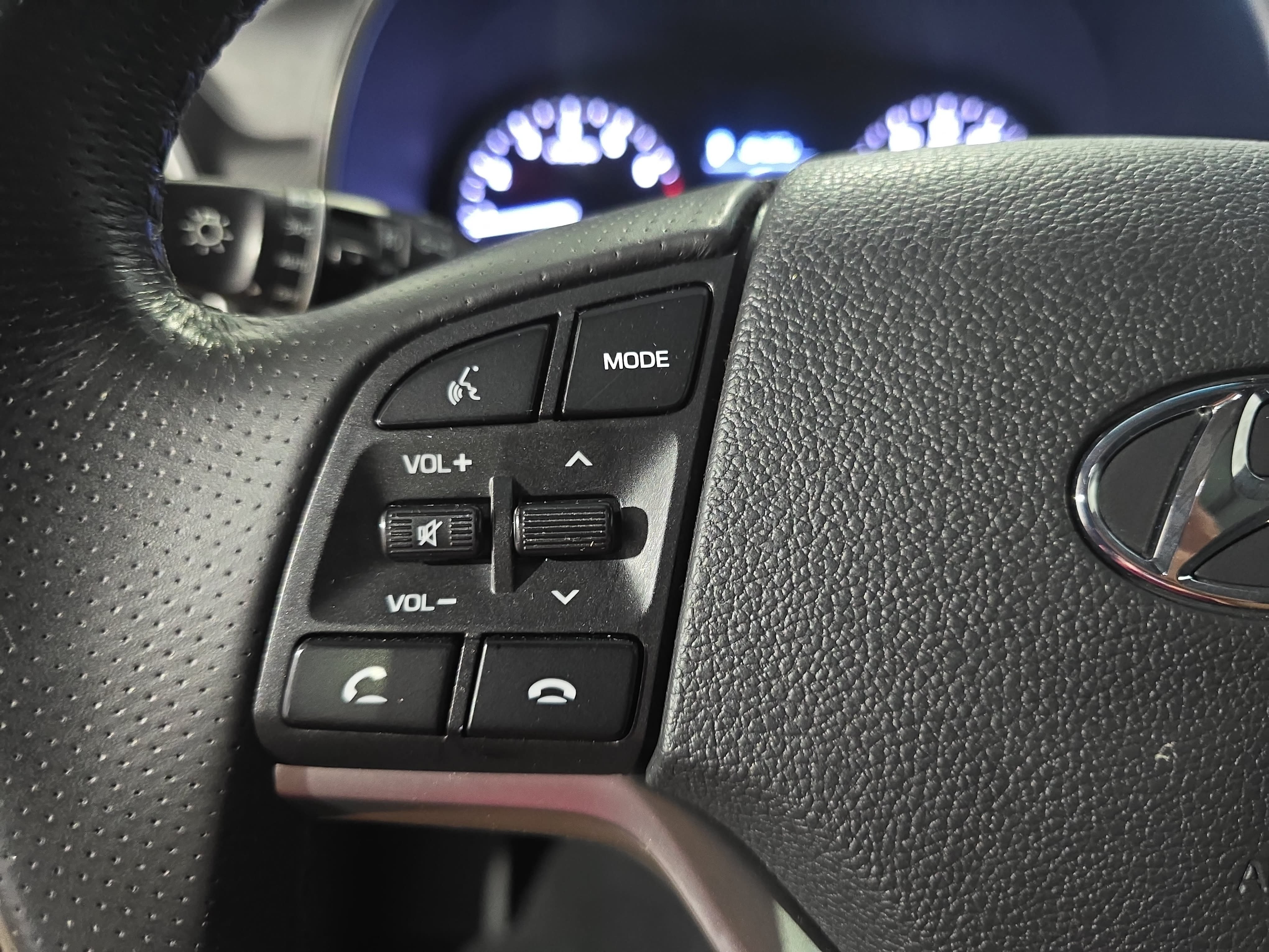 Used 2019 Hyundai Tucson Night FWD image 14