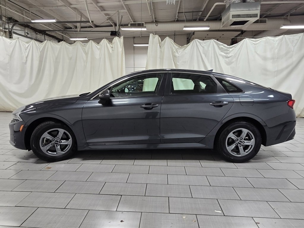 Used 2022 Kia K5 LXS image 10