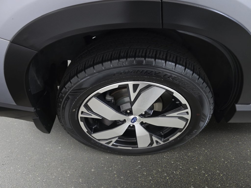 Used 2019 Subaru Forester Touring AWD/4WD image 32