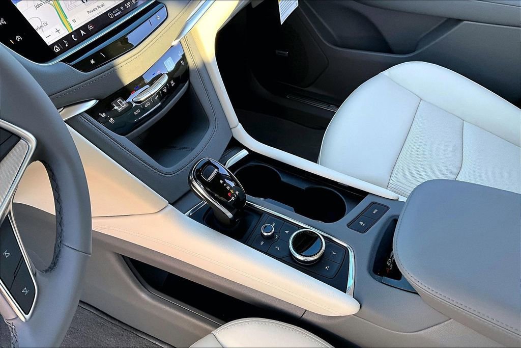 New 2026 Cadillac XT5 Premium Luxury w/ Driver Assist Package FWD image 8