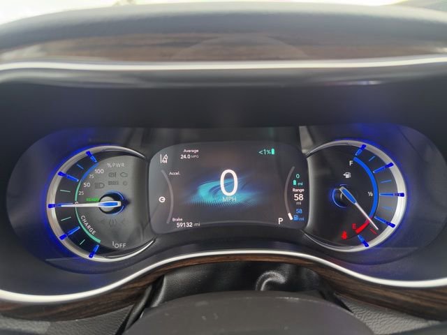 Certified 2023 Chrysler Pacifica Limited image 14