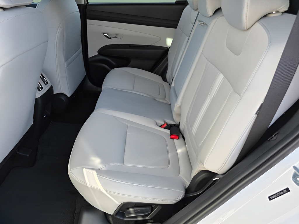 New 2026 Hyundai Tucson SEL Plus AWD/4WD image 9