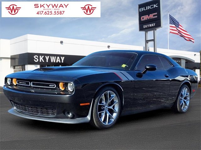 Used 2022 Dodge Challenger GT image 1