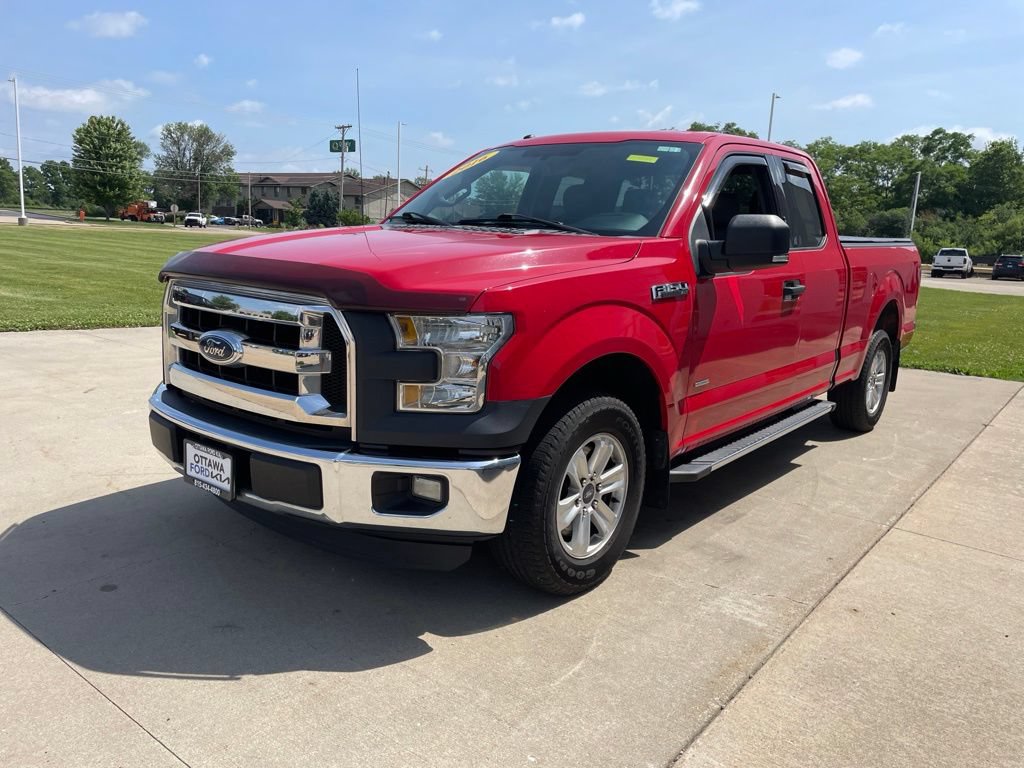 Used 2016 Ford F150 XLT w/ Equipment Group 301A Mid RWD image 2
