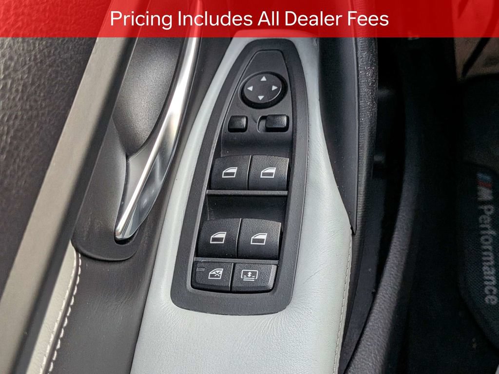 Used 2015 BMW M3 RWD image 25
