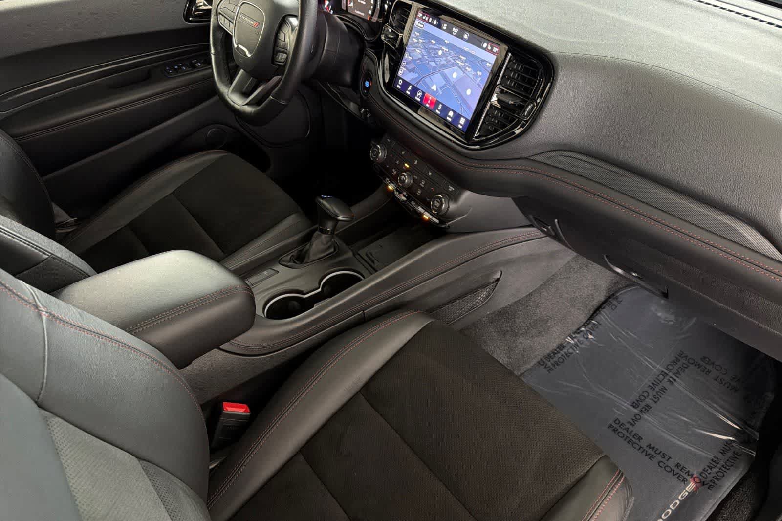 Used 2021 Dodge Durango R/T w/ Technology Group AWD/4WD image 16