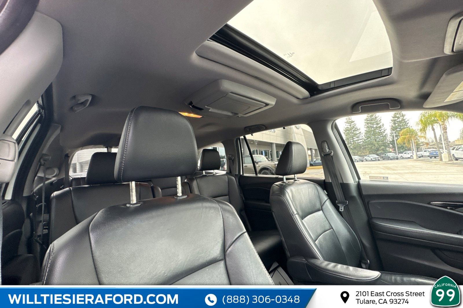Used 2020 Honda Pilot Touring image 16