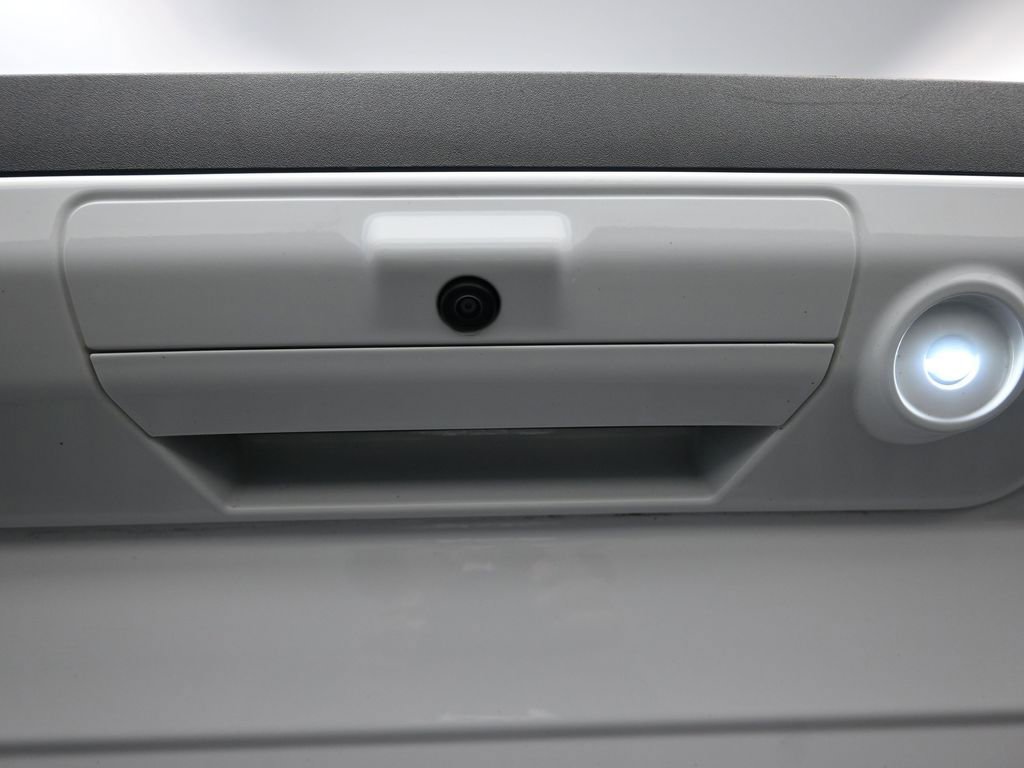 Used 2022 Ford F150 Lariat image 27