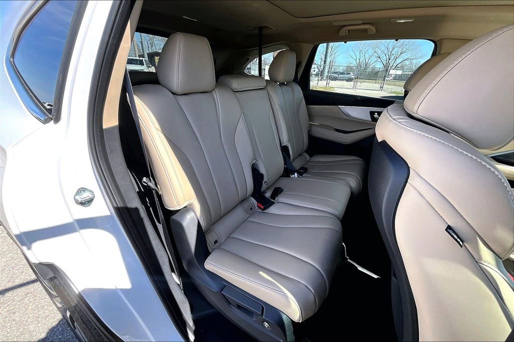 Certified 2025 Acura MDX w/ Technology Package image 38