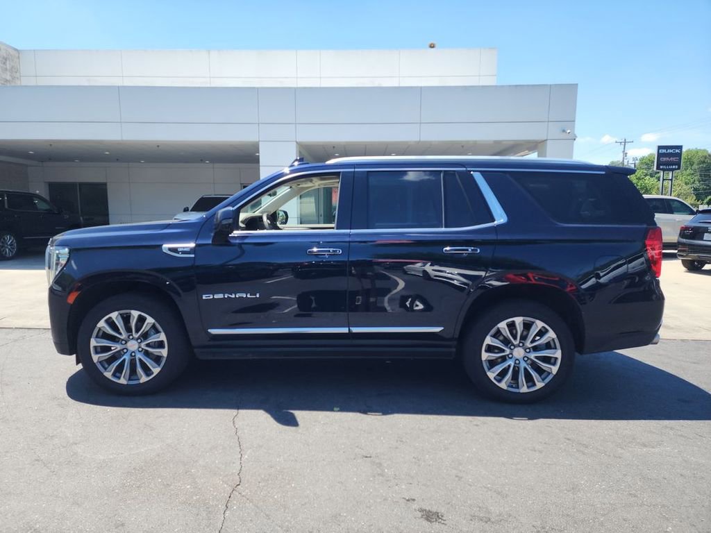 Certified 2021 GMC Yukon Denali w/ Denali Premium Package AWD/4WD image 5