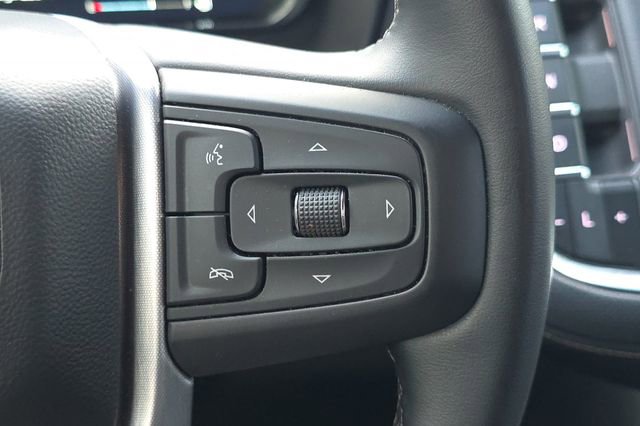 Used 2024 GMC Yukon SLT image 38