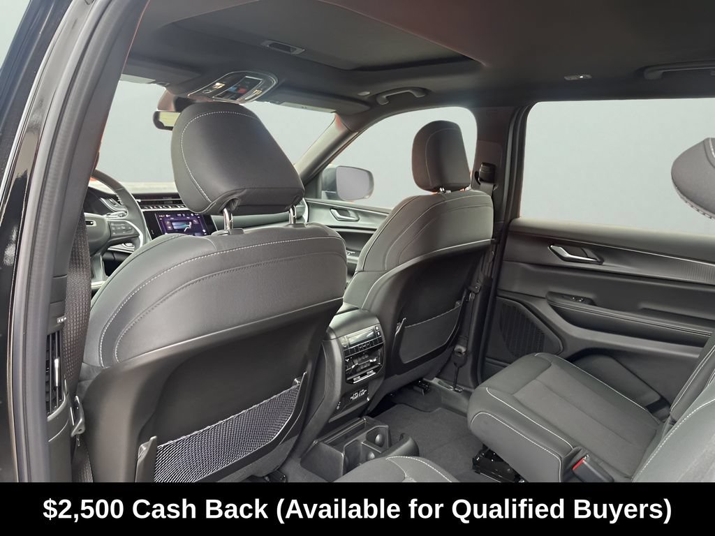 New 2025 Jeep Grand Cherokee L Laredo w/ Luxury Tech Group I RWD image 22