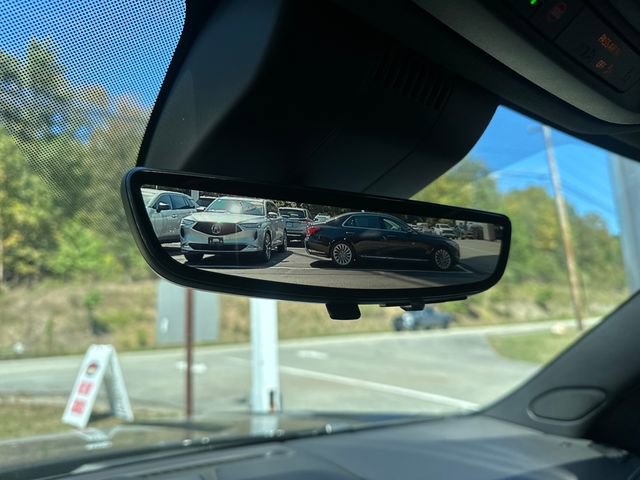 Used 2023 GMC Yukon XL Denali Ultimate image 16