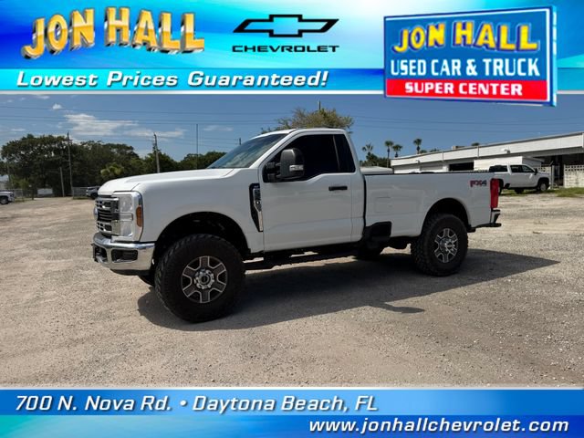 Used 2025 Ford F350 XLT AWD/4WD image 3