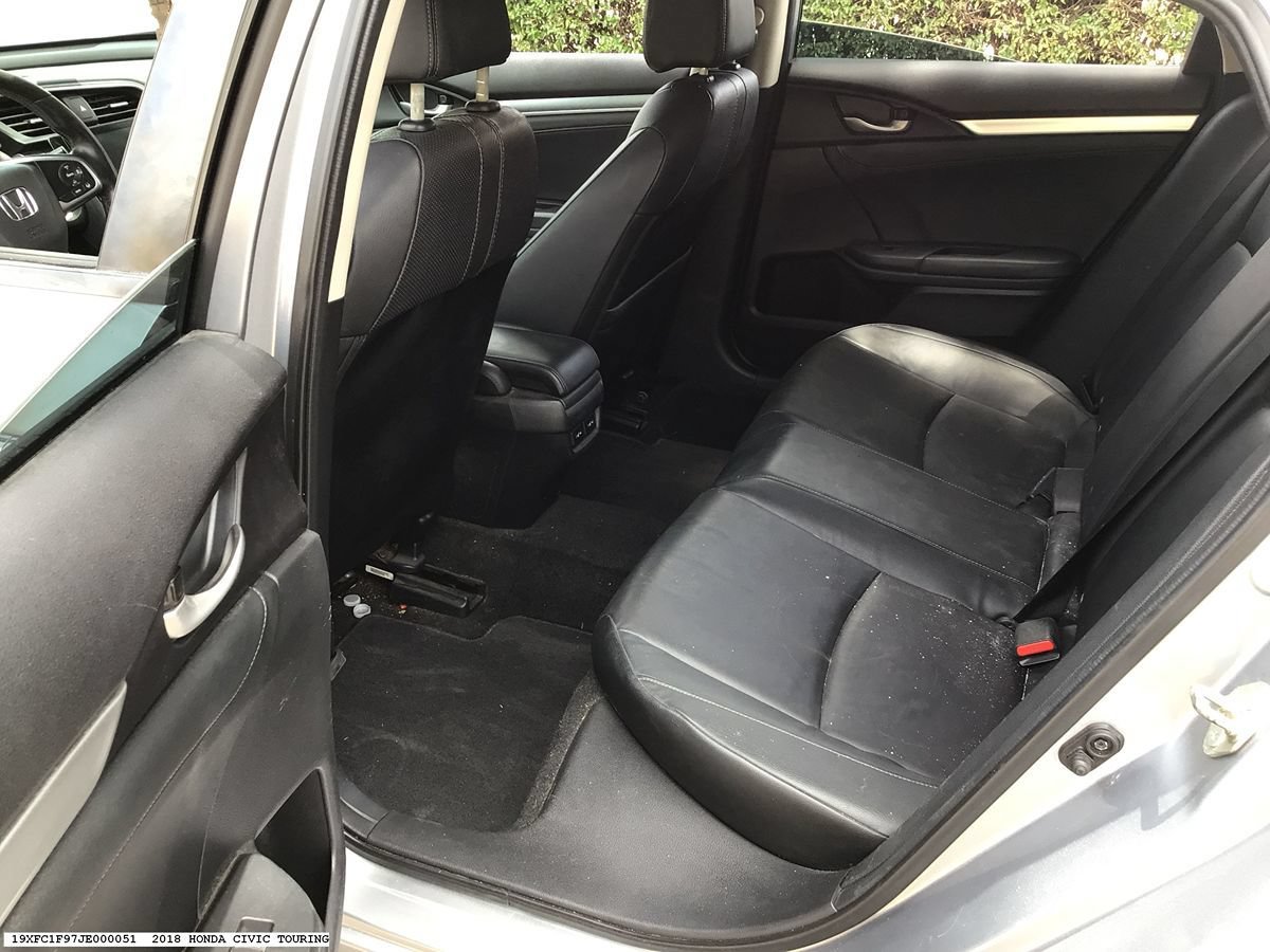 Used 2018 Honda Civic Touring image 9