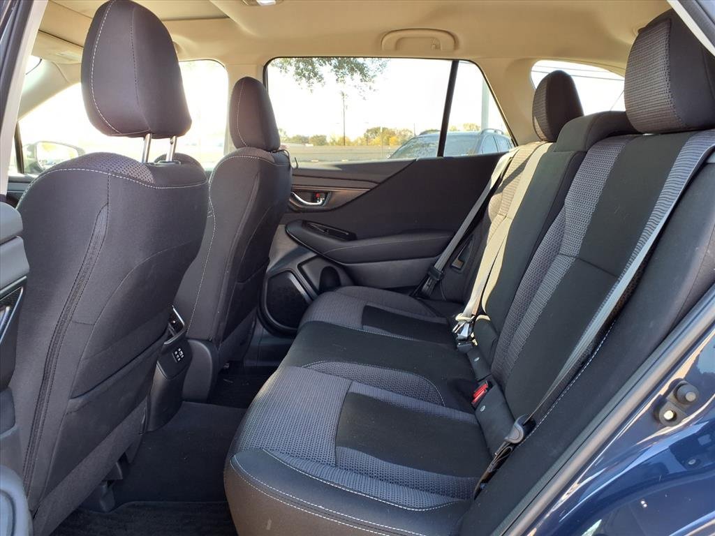 Certified 2025 Subaru Outback Premium image 11
