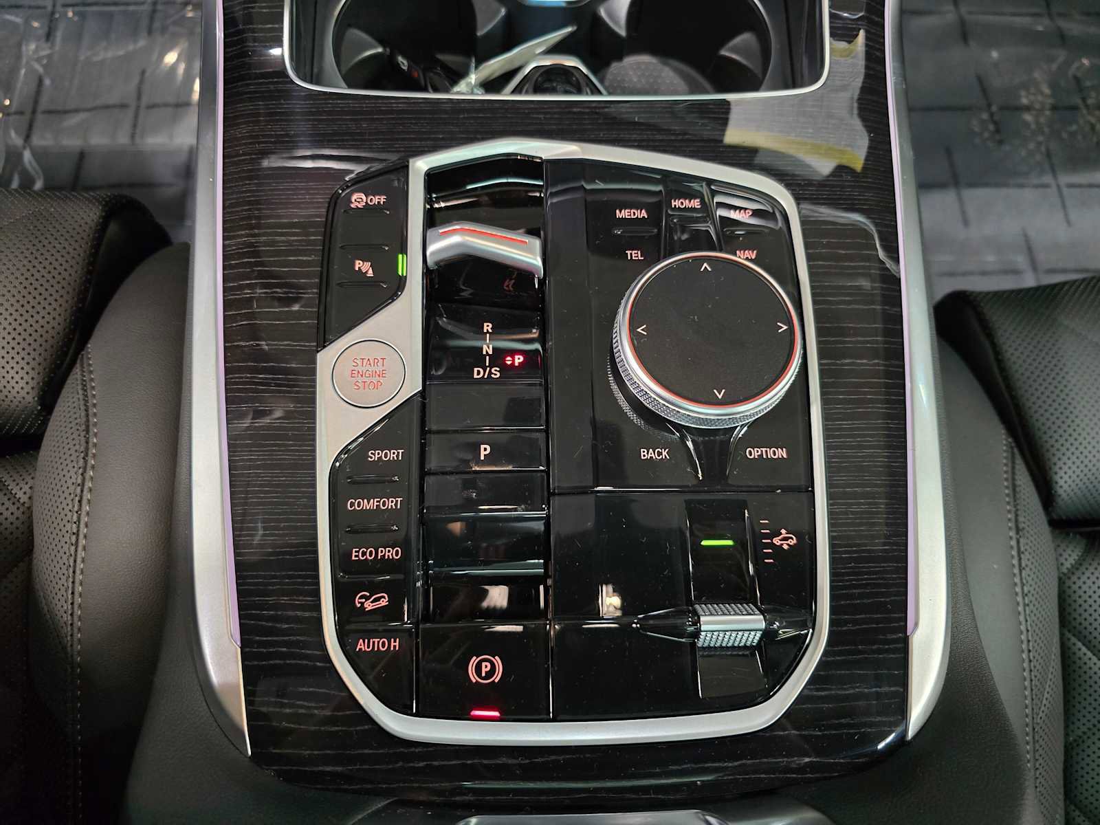 New 2026 BMW X7 xDrive40i w/ M Sport Package image 22