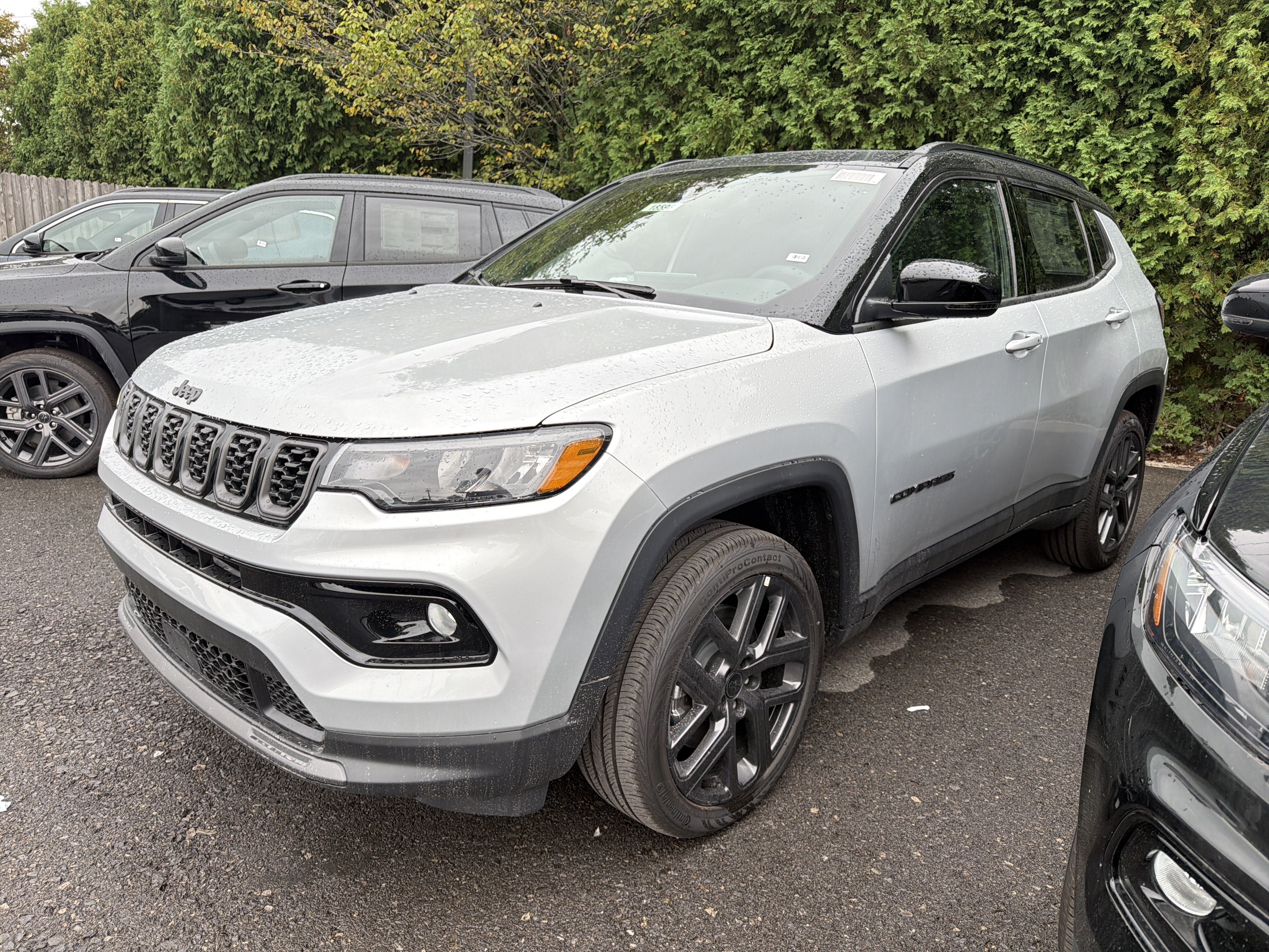New 2026 Jeep Compass Limited w/ Sun, Sound & Navigation Group AWD/4WD image 4
