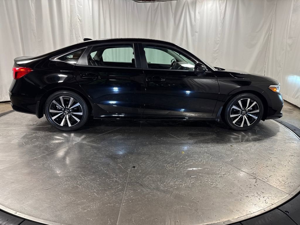 Used 2023 Honda Civic EX image 9