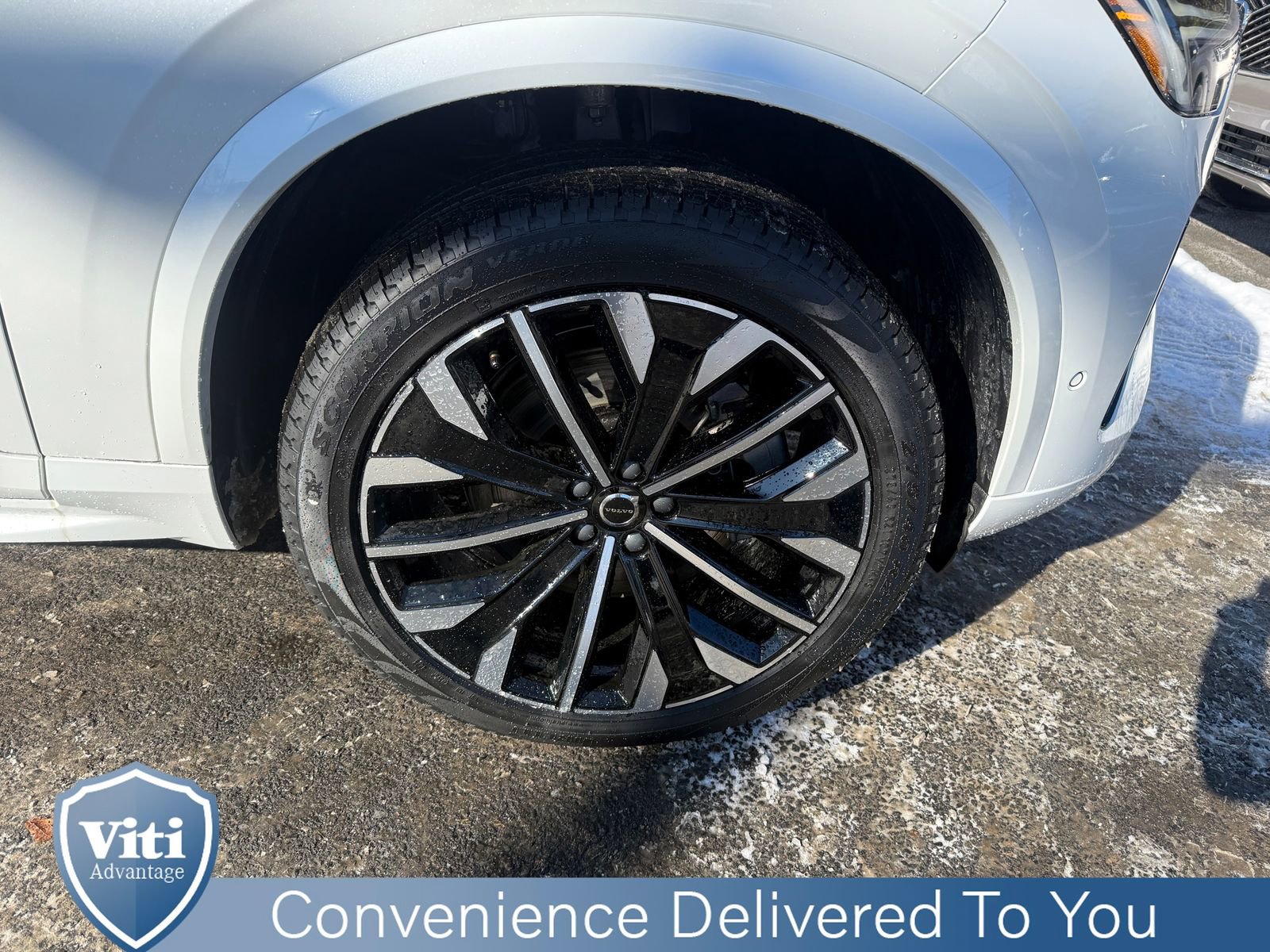 New 2026 Volvo XC90 T8 Ultra w/ Lounge Package image 15