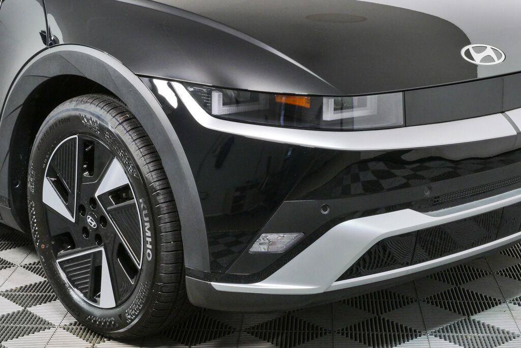 New 2026 Hyundai Ioniq 5 SE RWD image 23