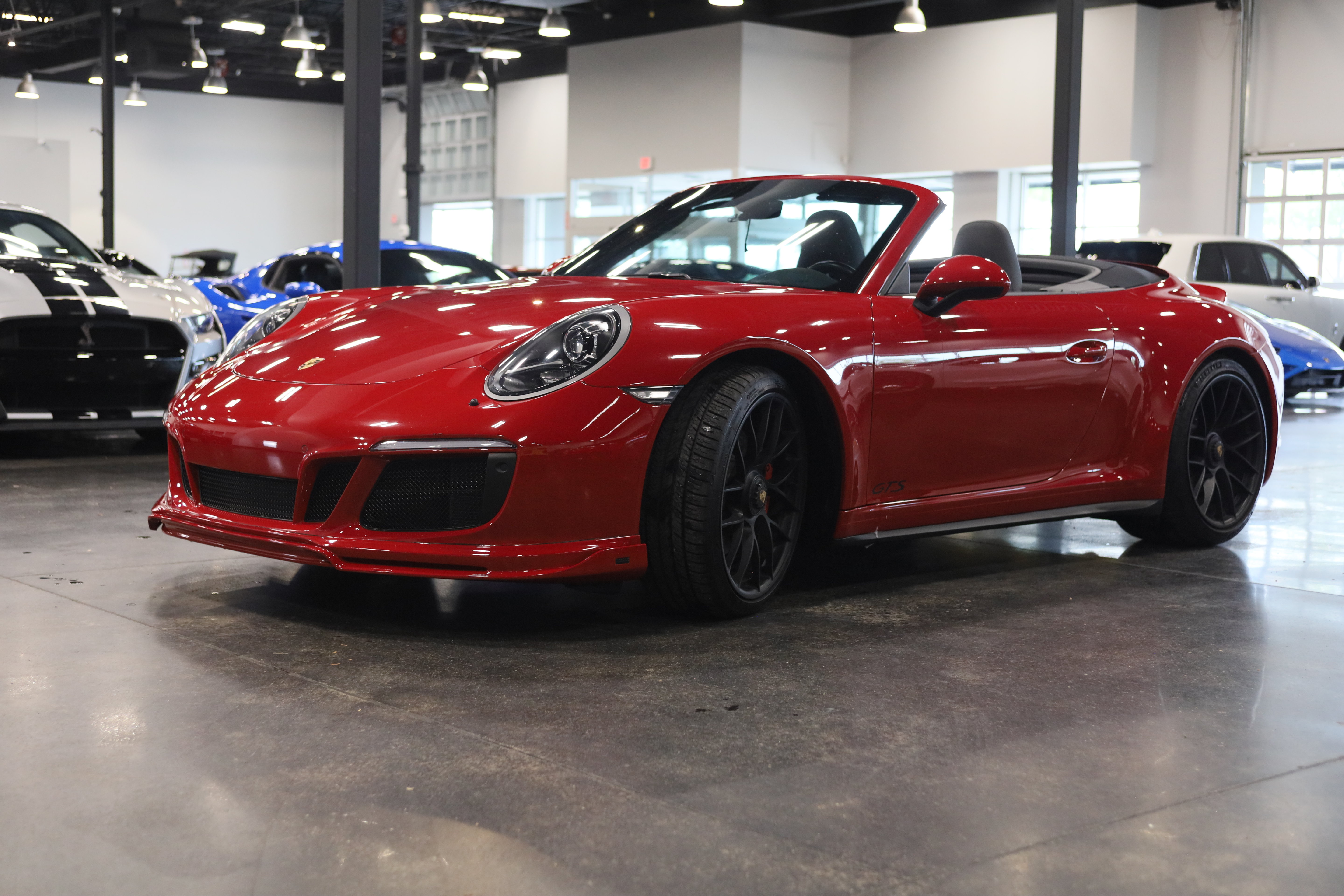 Used 2018 Porsche 911 Carrera 4 GTS AWD/4WD image 3