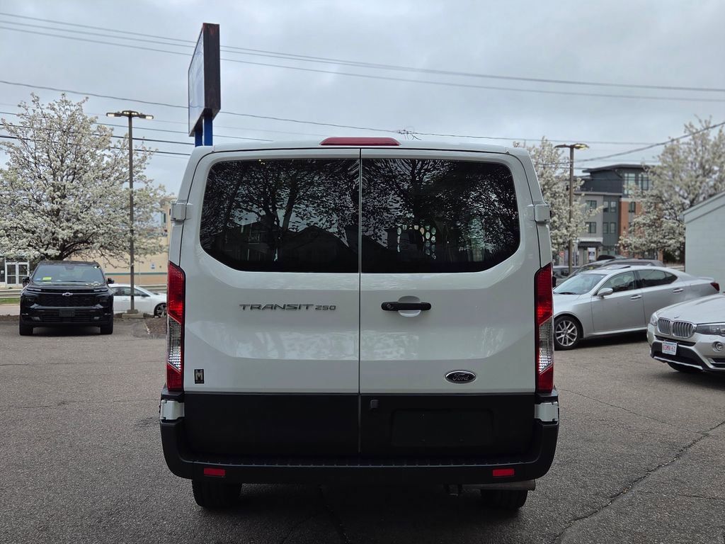 Used 2025 Ford Transit 250 Low Roof w/ Exterior Upgrade Package RWD image 5