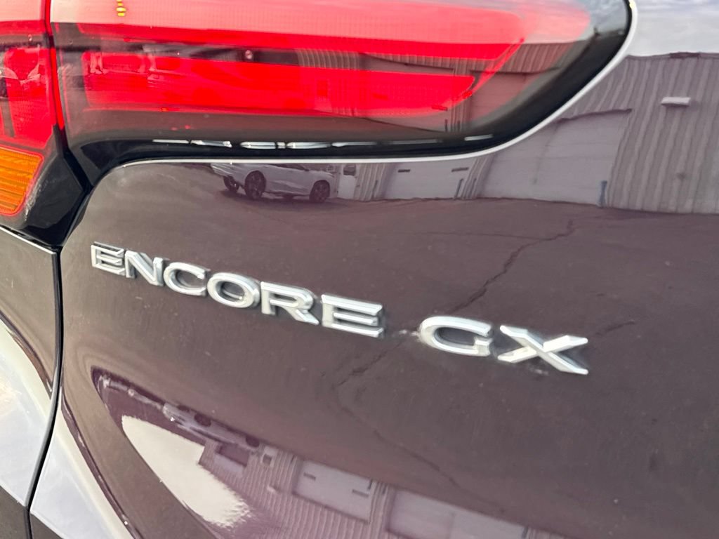 Used 2021 Buick Encore GX Preferred w/ Cold Weather Comfort Package FWD image 10