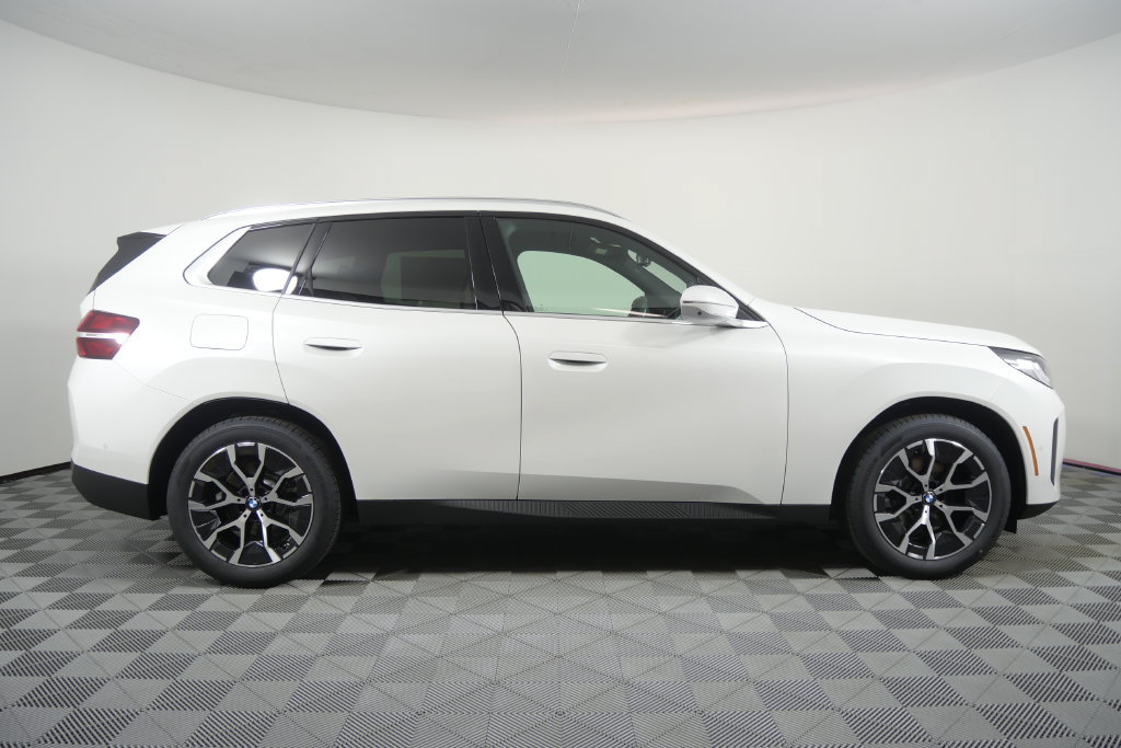 New 2026 BMW X3 xDrive30i AWD/4WD image 3
