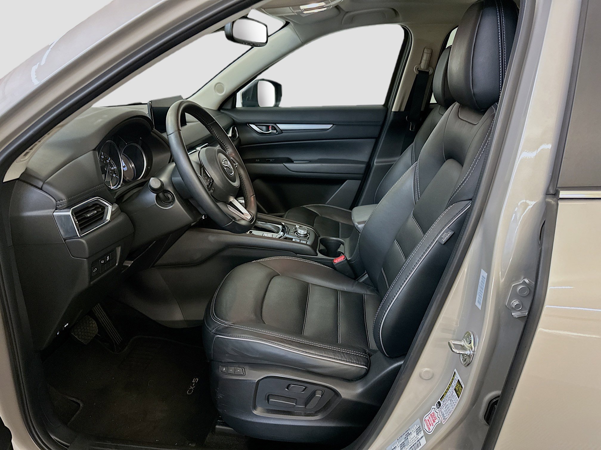 Used 2025 MAZDA CX-5 AWD 2.5 S w/ Preferred Package image 13